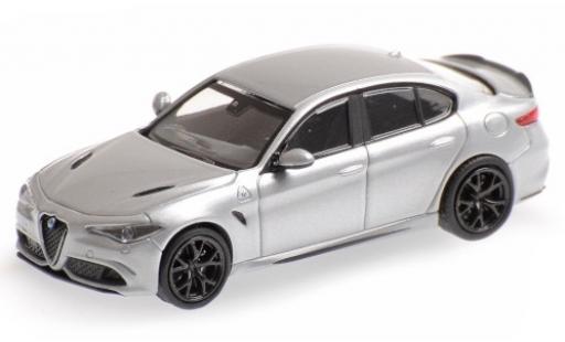 Diecast model cars Alfa Romeo Giulia 1/87 Minichamps Quadrifoglio d 2017 Alfa Romeo Giulia 1/87 Minichamps Quadrifoglio d 2017 diecast model cars