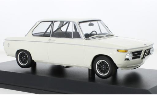 Diecast model cars Bmw 2002 1/18 Minichamps white 1970 Bmw 2002 1/18 Minichamps white 1970 diecast model cars