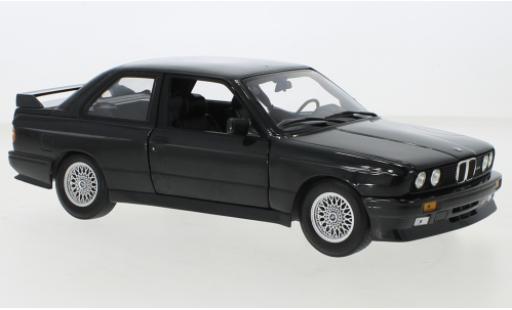 Diecast model cars Bmw M3 1/18 Minichamps (E30) metallise black 1987 Bmw M3 1/18 Minichamps (E30) metallise black 1987 diecast model cars