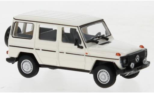 Diecast model cars Mercedes 240 1/87 Minichamps G (W460) white 1979 Mercedes 240 1/87 Minichamps G (W460) white 1979 diecast model cars