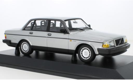 Diecast model cars Volvo 240 1/18 Minichamps GL grey 1986 Volvo 240 1/18 Minichamps GL grey 1986 diecast model cars