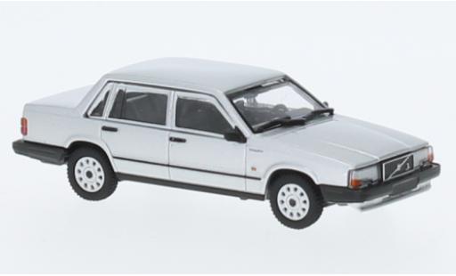 Diecast model cars Volvo 740 1/87 Minichamps GL d 1986 Volvo 740 1/87 Minichamps GL d 1986 diecast model cars