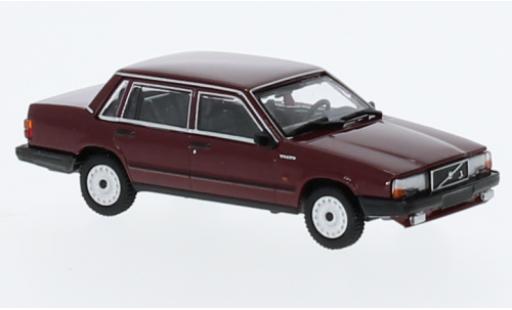 Diecast model cars Volvo 740 1/87 Minichamps GL red foncé 1986 Volvo 740 1/87 Minichamps GL red foncé 1986 diecast model cars