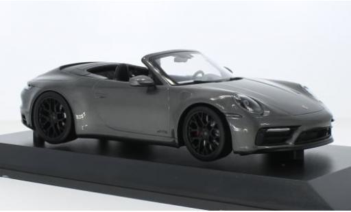 Porsche 992 GTS 1/18 Minichamps 911  Carrera 4 Cabriolet metallise grau 2020 1:18 diecast model cars