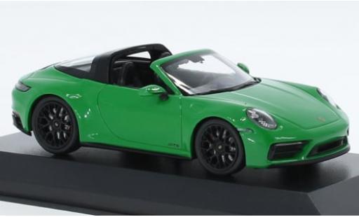 Porsche 992 Targa 1/43 Minichamps 911  4 GTS gr&uuml;n 2021 1:43 diecast model cars