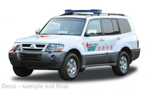 Mitsubishi Pajero 1/18 Sun Star V73 Beijing Red Cross Rescue Service Center 1:18 diecast model cars