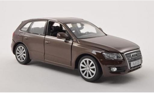 Audi Q5 1/24 Motormax metallic brown diecast model cars