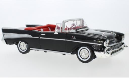Diecast model cars Chevrolet Bel Air 1/18 Motormax Convertible black 1957 Chevrolet Bel Air 1/18 Motormax Convertible black 1957 diecast model cars