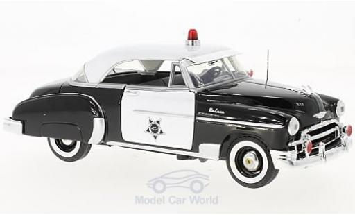 Chevrolet Bel Air 1/24 Motormax black/white Police 1950 diecast model cars