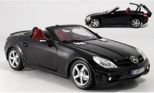 Diecast model cars Mercedes Classe SLK 1/18 Motormax SLK 55 AMG (R171) black avec fonctionement Verdeckmechanismus Mercedes Classe SLK 1/18 Motormax SLK 55 AMG (R171) black avec fonctionement Verdeckmechanismus diecast model cars