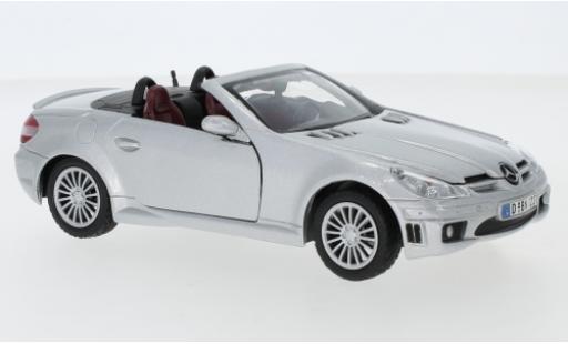Diecast model cars Mercedes Classe SLK 1/24 Motormax SLK 55 AMG (R171) grey Mercedes Classe SLK 1/24 Motormax SLK 55 AMG (R171) grey diecast model cars