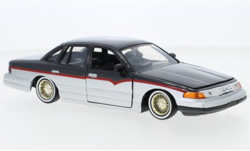 Diecast model cars Ford Crown 1/24 Motormax Victoria metallise grey/grey 1993 Ford Crown 1/24 Motormax Victoria metallise grey/grey 1993 diecast model cars
