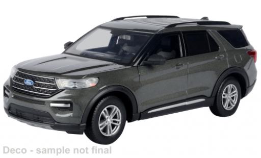 Ford Explorer 1/24 Motormax XLT grey 2022 diecast model cars