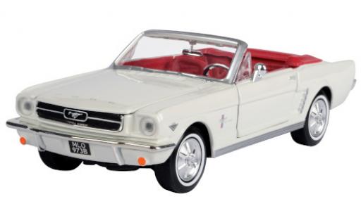Diecast model cars Ford Mustang 1/24 Motormax Convertible white 1964 Ford Mustang 1/24 Motormax Convertible white 1964 diecast model cars