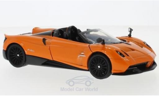 Diecast model cars Pagani Huayra 1/24 Motormax Roadster metallic orange Pagani Huayra 1/24 Motormax Roadster metallic orange diecast model cars