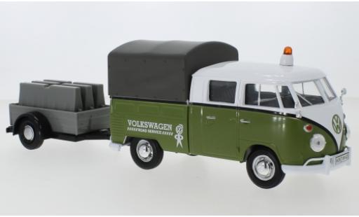 Diecast model cars Volkswagen T1 1/24 Motormax Doppelkabine green/white Road Service mit Anhänger Volkswagen T1 1/24 Motormax Doppelkabine green/white Road Service mit Anhänger diecast model cars