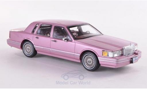 Diecast model cars Lincoln Town Car 1/43 Neo metallic pink 1990 Lincoln Town Car 1/43 Neo metallic pink 1990 diecast model cars