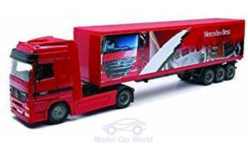 Diecast model cars Mercedes Actros 1/43 New Ray 1857 mit Kastenauflieger Mercedes Actros 1/43 New Ray 1857 mit Kastenauflieger diecast model cars