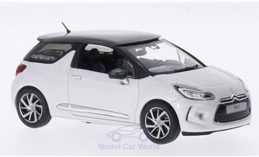 Diecast model cars DS Automobiles DS3 1/43 Norev Citroen white/metallic grey 2014 DS Automobiles DS3 1/43 Norev Citroen white/metallic grey 2014 diecast model cars
