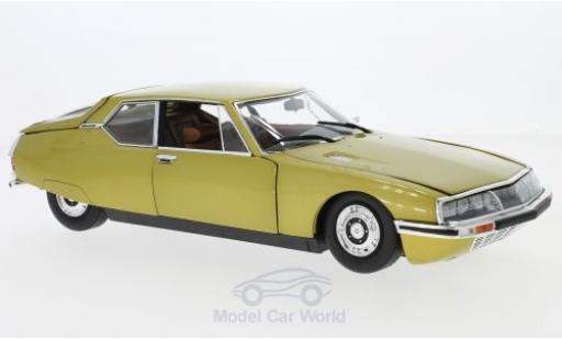 Diecast model cars Citroen SM 1/18 Norev gold 1971 Citroen SM 1/18 Norev gold 1971 diecast model cars