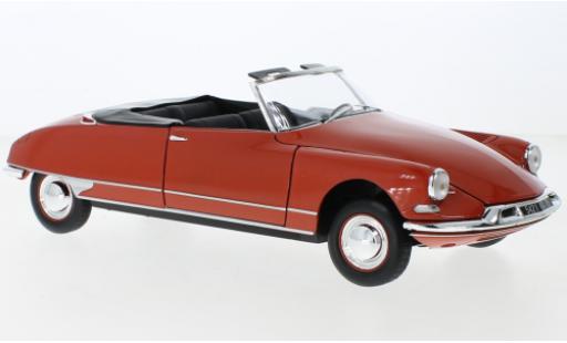 Diecast model cars Citroen DS 1/18 Norev 19 cabriolet red 1961 Citroen DS 1/18 Norev 19 cabriolet red 1961 diecast model cars