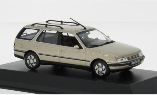 Diecast model cars Peugeot 405 1/43 Norev Break metallise beige 1991 1:43 Peugeot 405 1/43 Norev Break metallise beige 1991 1:43 diecast model cars