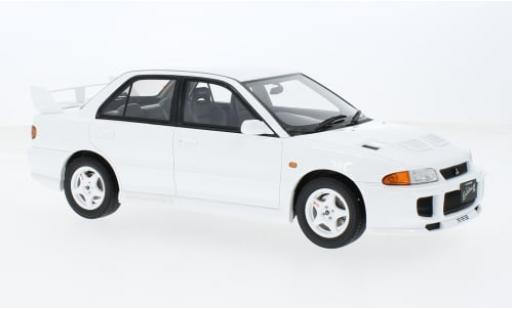Diecast model cars Mitsubishi Lancer 1/18 Ottomobile EVO III weiss RHD 1995 1:18 Mitsubishi Lancer 1/18 Ottomobile EVO III weiss RHD 1995 1:18 diecast model cars