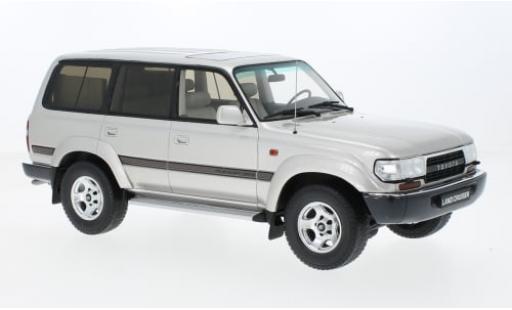 Diecast model cars Toyota Land Cruiser 1/18 Ottomobile (HDJ80) silber 1992 1:18 Toyota Land Cruiser 1/18 Ottomobile (HDJ80) silber 1992 1:18 diecast model cars