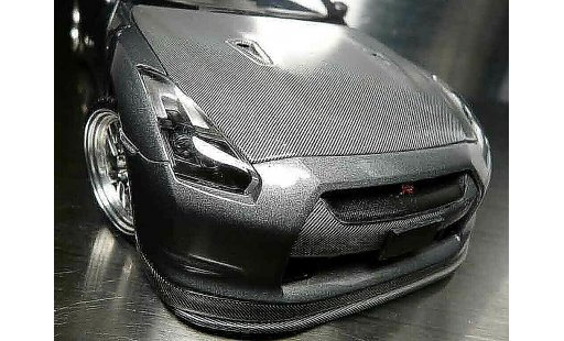 Nissan Skyline R35 1/18 Autoart carbone diecast model cars