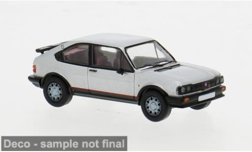 Diecast model cars Alfa Romeo Alfasud 1/87 PCX87 silber 1980 1:87 Alfa Romeo Alfasud 1/87 PCX87 silber 1980 1:87 diecast model cars