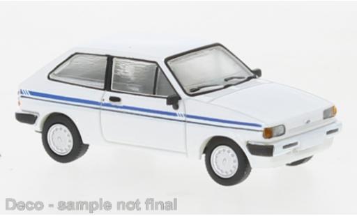 Diecast model cars Ford Fiesta 1/87 PCX87 MK II Holiday white 1985 Ford Fiesta 1/87 PCX87 MK II Holiday white 1985 diecast model cars
