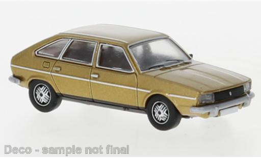Diecast model cars Renault 30 1/87 PCX87 metallise beige 1975 Renault 30 1/87 PCX87 metallise beige 1975 diecast model cars