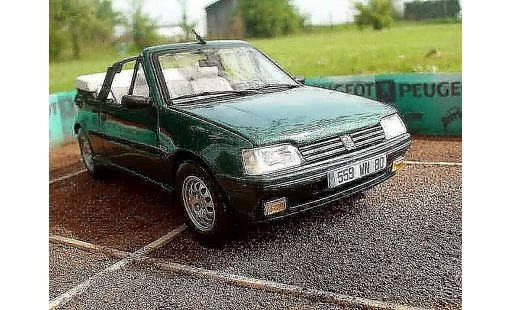 Peugeot 205 CTI 1/18 Solido roland garros cabriolet diecast model cars