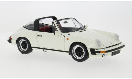 Diecast model cars Porsche 911 1/18 Minichamps Carrera Ta weiss 1:18 Porsche 911 1/18 Minichamps Carrera Ta weiss 1:18 diecast model cars