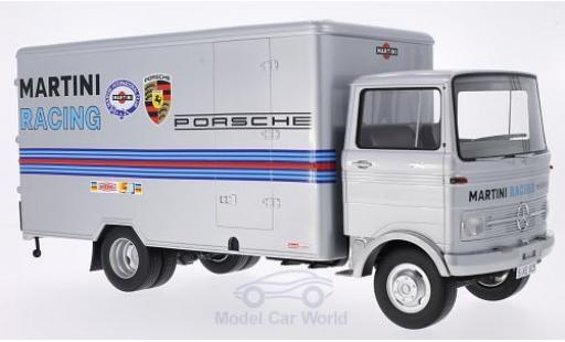 Diecast model cars Mercedes LP 608 1/18 Premium ClassiXXs Service-LKW Martini Racing Mercedes LP 608 1/18 Premium ClassiXXs Service-LKW Martini Racing diecast model cars