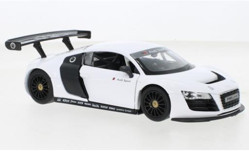 Audi R8 1/24 Rastar LMS white diecast model cars