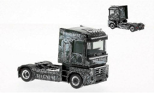 Renault Magnum Base 1/87 Herpa Zugmaschine Daniel Bpink diecast model cars