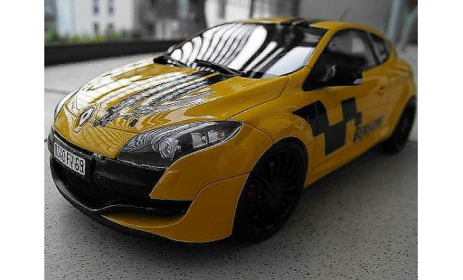 Renault Megane RS 250 1/18 Ottomobile 2.0 t yellow deco renault sport diecast model cars