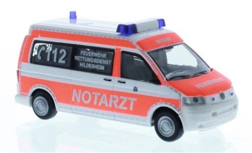Diecast model cars Volkswagen T5 1/87 Rietze Feuerwehr Hildesheim 2003 médecin d Volkswagen T5 1/87 Rietze Feuerwehr Hildesheim 2003 médecin d diecast model cars