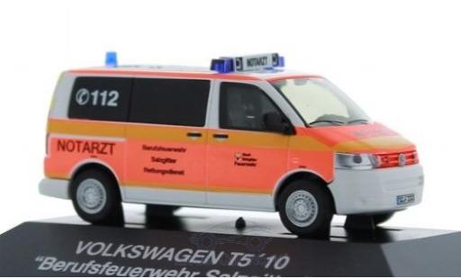 Diecast model cars Volkswagen T5 1/87 Rietze Notarzt Feuerwehr Salzgitter 2010 Volkswagen T5 1/87 Rietze Notarzt Feuerwehr Salzgitter 2010 diecast model cars
