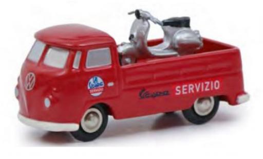 Volkswagen T1 1/90 Schuco Pritsche Servizio Vespa avec Vespa diecast model cars