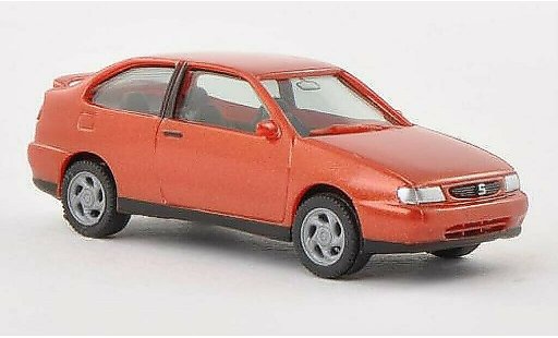 Seat Cordoba SX 1/87 Herpa I orange diecast model cars