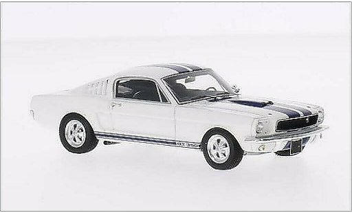 Shelby GT 350 1966 1/43 Spark white/blue diecast model cars
