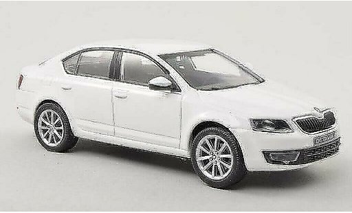 Skoda Octavia Base 1/43 Abrex III white 2013 diecast model cars