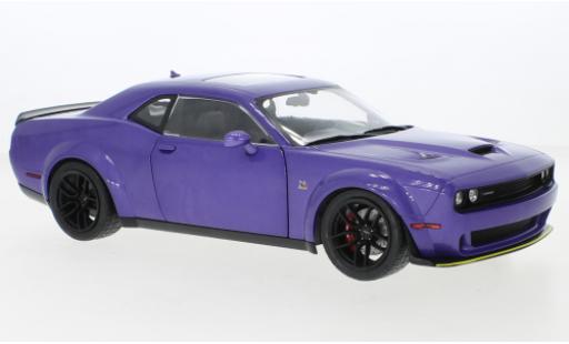 Dodge Challenger 1/18 Solido R/T Scat Pack Widebody metallise purple 2020 diecast model cars