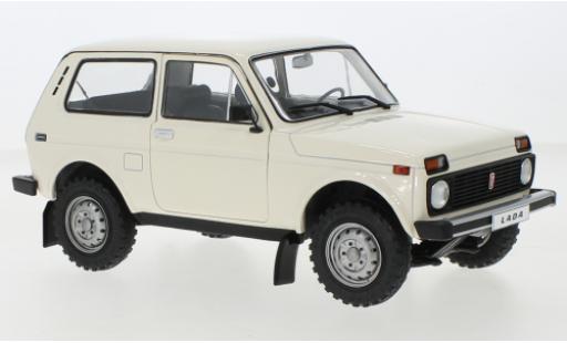 Lada Niva 1/18 Solido white 1980 diecast model cars