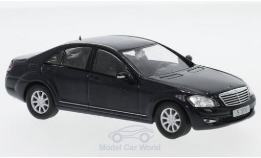 Diecast model cars Mercedes Classe S 1/43 SpecialC S 500 (W221) blue 2005 ohne Vitrine Mercedes Classe S 1/43 SpecialC S 500 (W221) blue 2005 ohne Vitrine diecast model cars