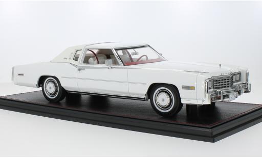 Cadillac 1/18 diecast model cars - Alldiecast.co.uk Cadillac 1/18 diecast model cars - Alldiecast.co.uk
