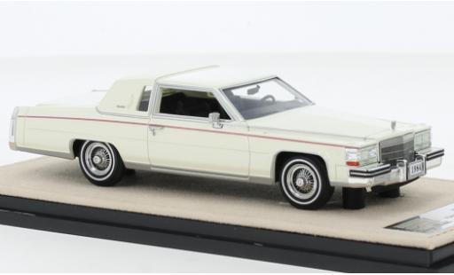 Diecast model cars Cadillac Fleetwood 1/43 Stamp Models Brougham Coupe white 1984 Cadillac Fleetwood 1/43 Stamp Models Brougham Coupe white 1984 diecast model cars