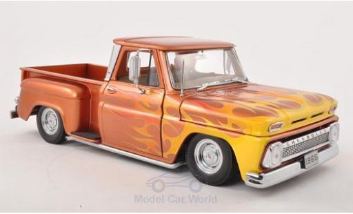 Chevrolet C-10 1/18 Sun Star Stepside Pick Up Low Rider kupfer/Dekor 1965 diecast model cars